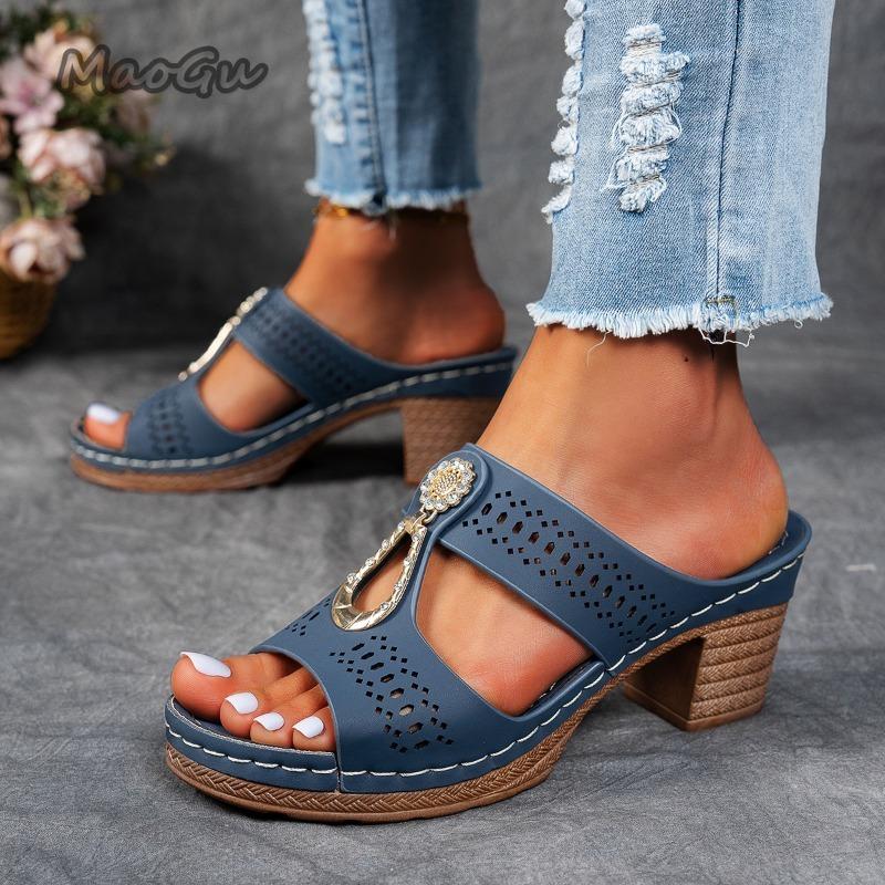 Women Summer Lightweight Hollow Sandals Fashion Chunky Heel Open Toe Slippers Female 2026 Casual Outdoor Slides Shoes Size36 43