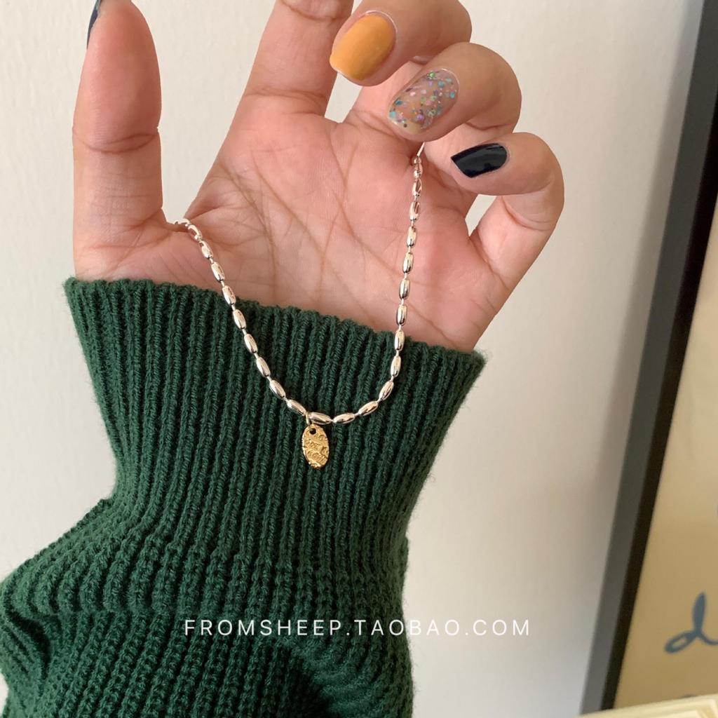 2023 Trendy Women's Rice Grain Letter Necklace - Minimalist Style with Niche Design