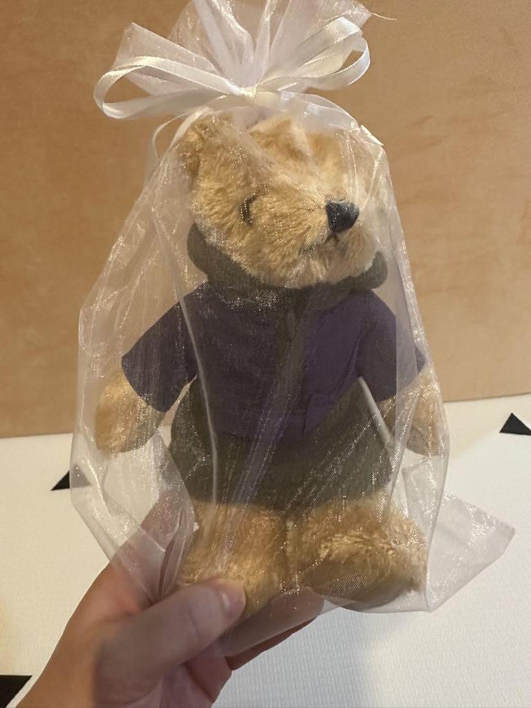 [USED] Assortment of 4 Lessus Teddy Bears