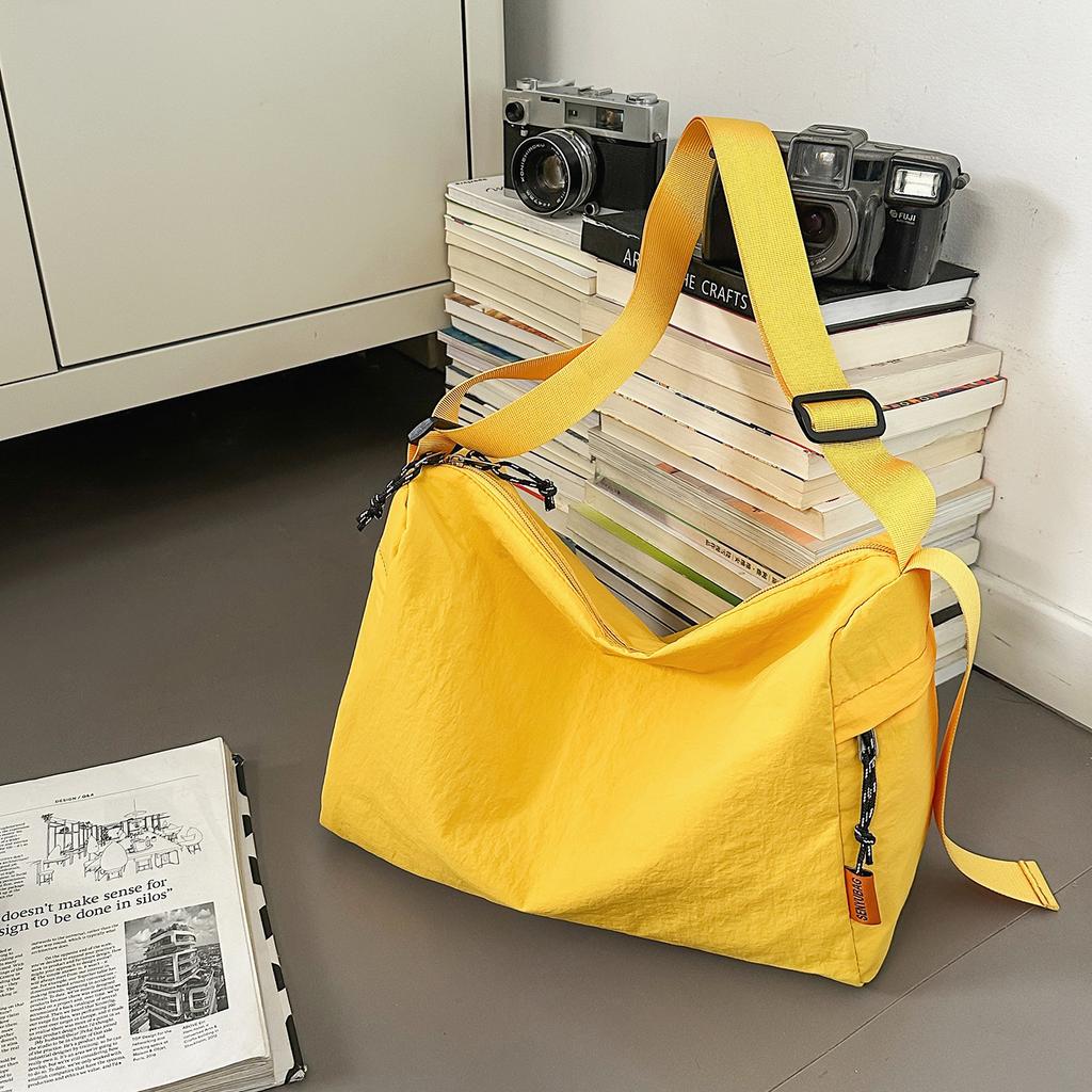 Large Capacity Simple Workwear Style Crossbody Bag Women's Solid Color Lightweight Tote Bag 2025 Autumn New Sports Shoulder Bag