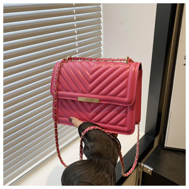 

Simple and popular Korean version of the tide 2025 diamond autumn new model, this year s solid color one shoulder crossbody armpit small square bag wo роза розовый