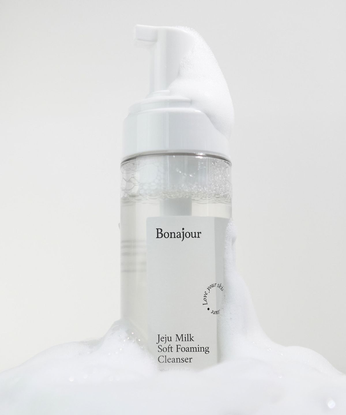 Jeju Milk Foaming Cleanser 160ml