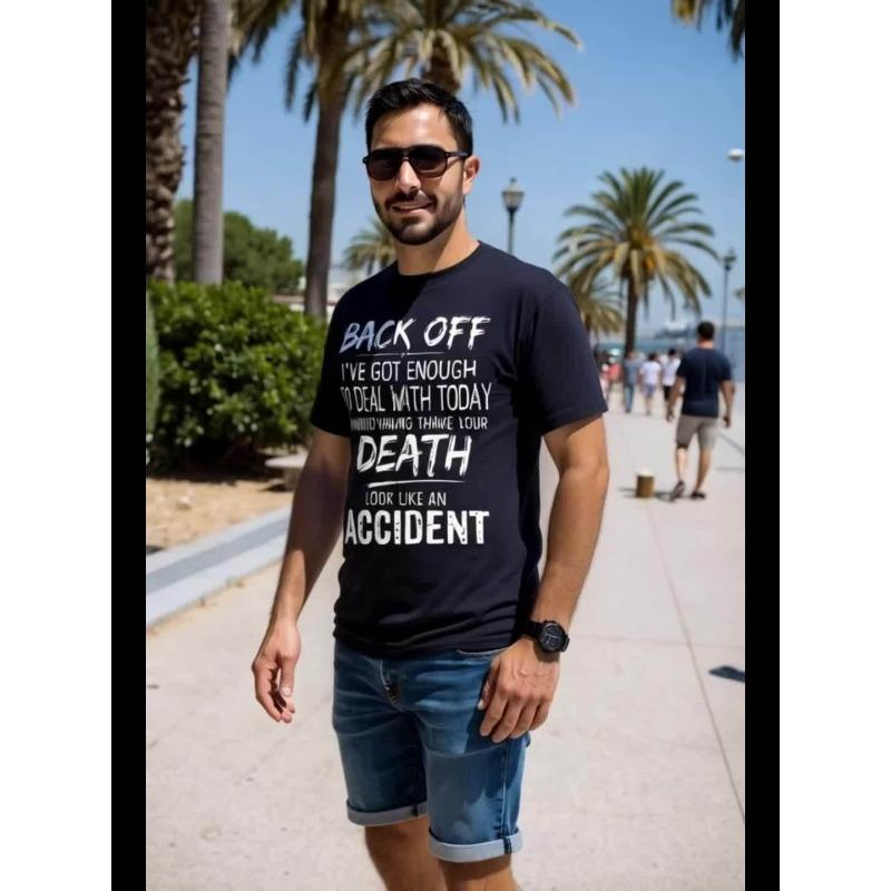 Europäische Größen Stylisches Back Off Slogan Muster Print Herren T-Shirt, Grafisches T-Shirt Herren Sommerkleidung, Herren Outfits