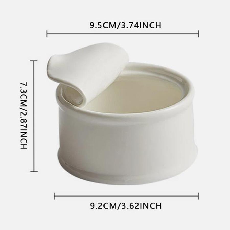 High-quality ceramic bowls, suitable for home use as dessert bowls and soup bowls, and for restaurant use as baby food stew pots and tableware.