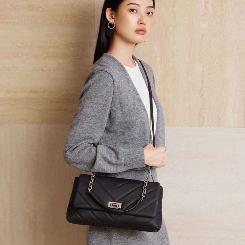 Top Layer Cowhide Bag for Women New Genuine Leather Women's Bag Natural Leather Texture Small Style Chain Bag Shoulder Bag Crossbody Bag