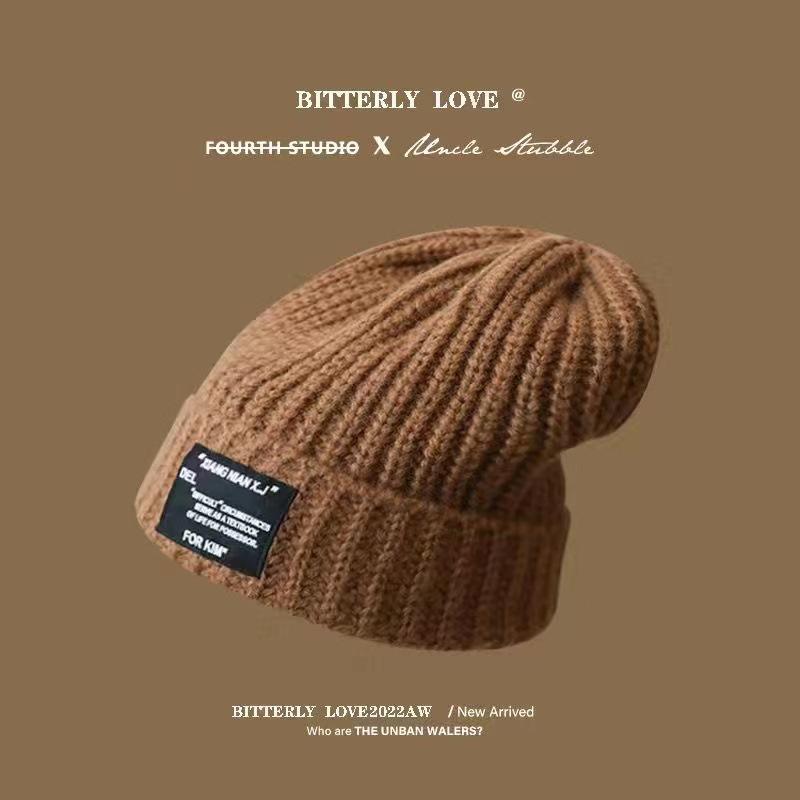 Versatile Wool Hat: Large Circumference, Warm Knitted Winter Hat for Men & Women – Offers Cold Protection and Slimming Effect.