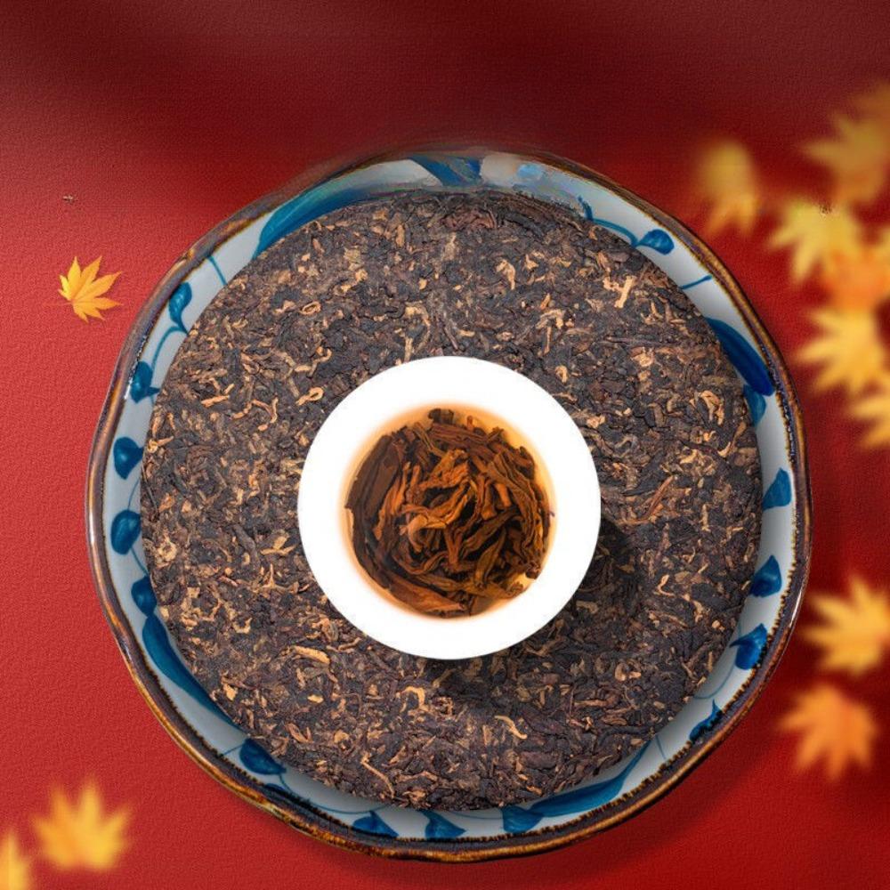 Pu'er Tea Yunnan Menghai Ancient Tree Pure Spring Tea Cooked Tea Seven Cake Tea