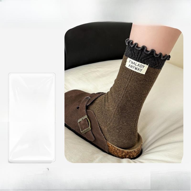 Female Spring and Autumn Thick Thread Aguel Edge Cloth Label In The Tube Pile Pile Cotton Socks