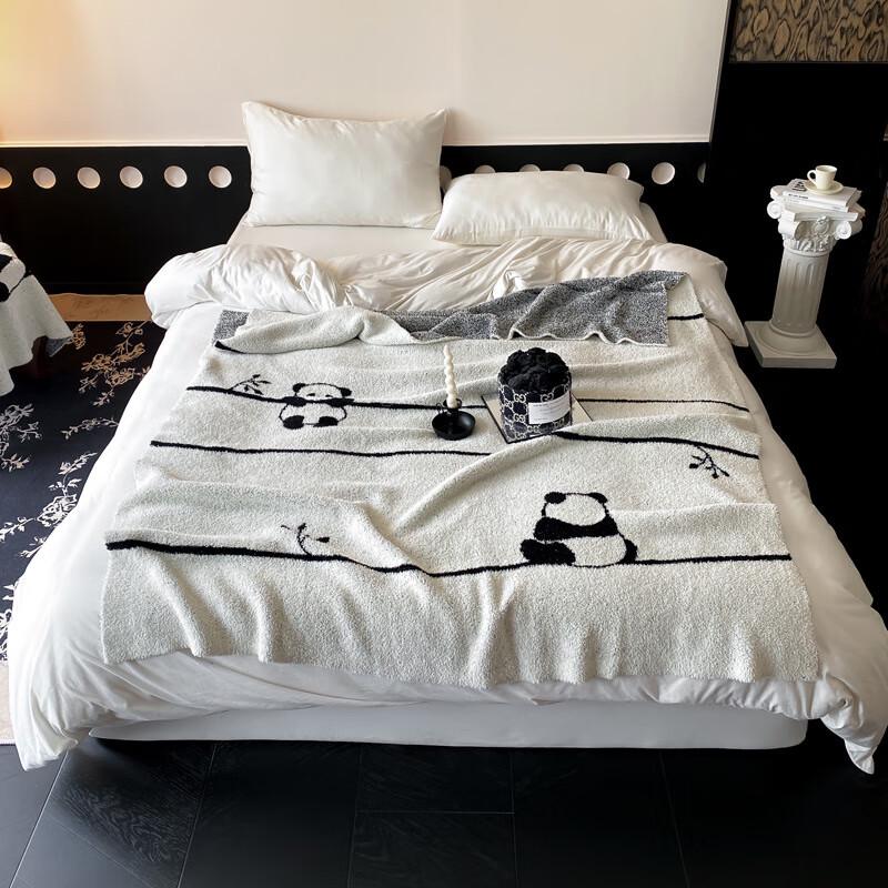 

OEING Bamboo Forest Panda Throw Blanket
