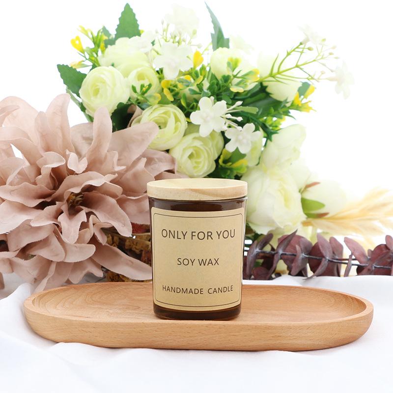 Amber Scented Soy Wax Candle with Wooden Lid - US Brand Souvenir