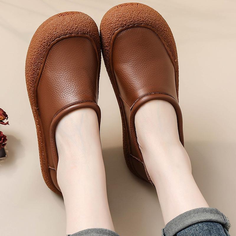 Autumn new first-layer cowhide round head foot cover leather soft-soled single shoes casual women's shoes middle-aged mother shoes