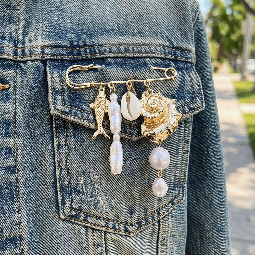 Pearl Pendant Ocean Element Brooch Gold Tone Tropical Fish Brooch Dress Pants Corsage
