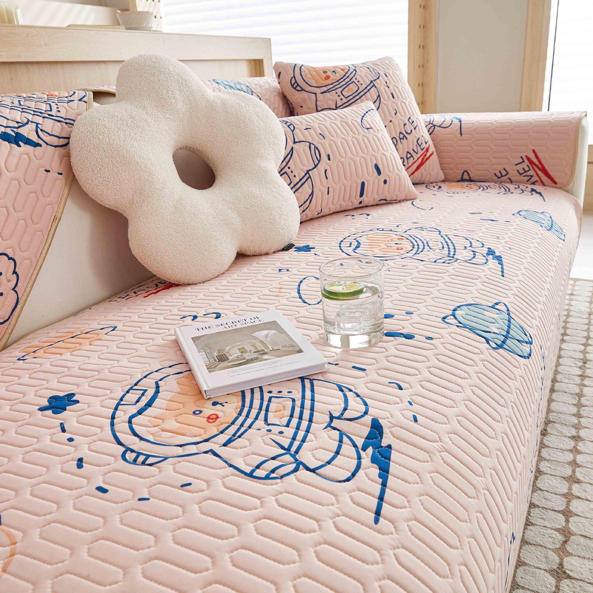 

Latex Sofa Cushion Mat Sofa Cushion Summer Ice Silk Sofa Cover New Non-Slip Cover Towel Dirt-Resistant 70*70cm