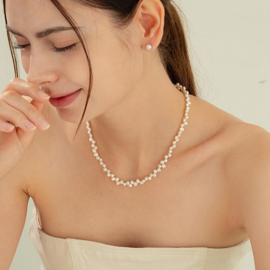[Zynzonis] Freshwater Pearl Necklace for Women, Small Pearl Choker, 40–42cm, Silver Clasp, Nickel-Free, Layering, Gift