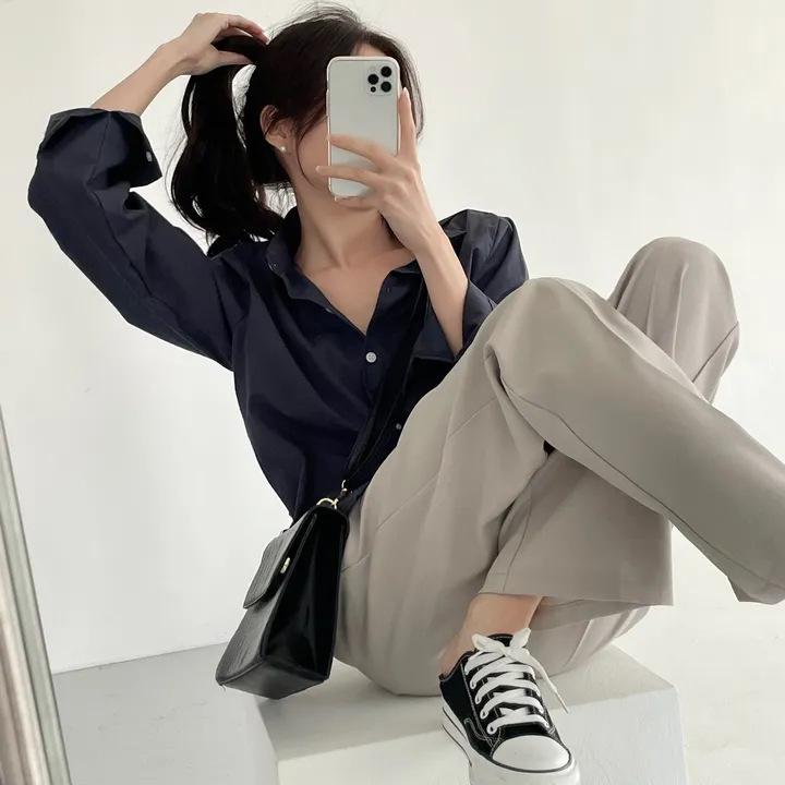 Spring 2025 Korean Chic Women's White Shirt: Loose-Fit Top for Petite Sizes