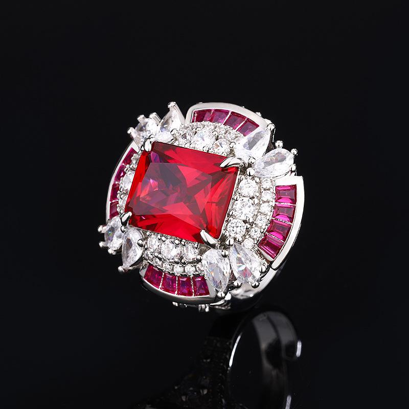 

Живое кольцо TikTok Jewelry Diamond Pigeon Blood Red Corundum Royal Blue Ring Female