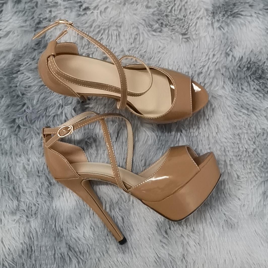 Женские сандалии — фото 2