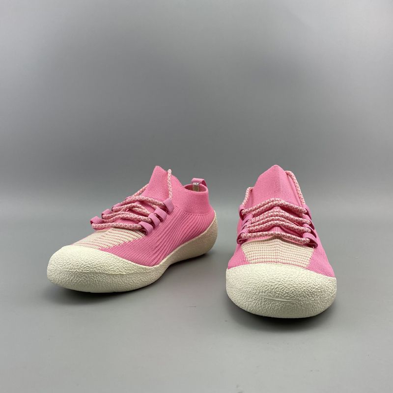 Sneakers Man Lightweight Sports Walking Flat Running Vulcanize Shoes for Men Breathable Leisure Lace Up Luxury Sale Summer Retro