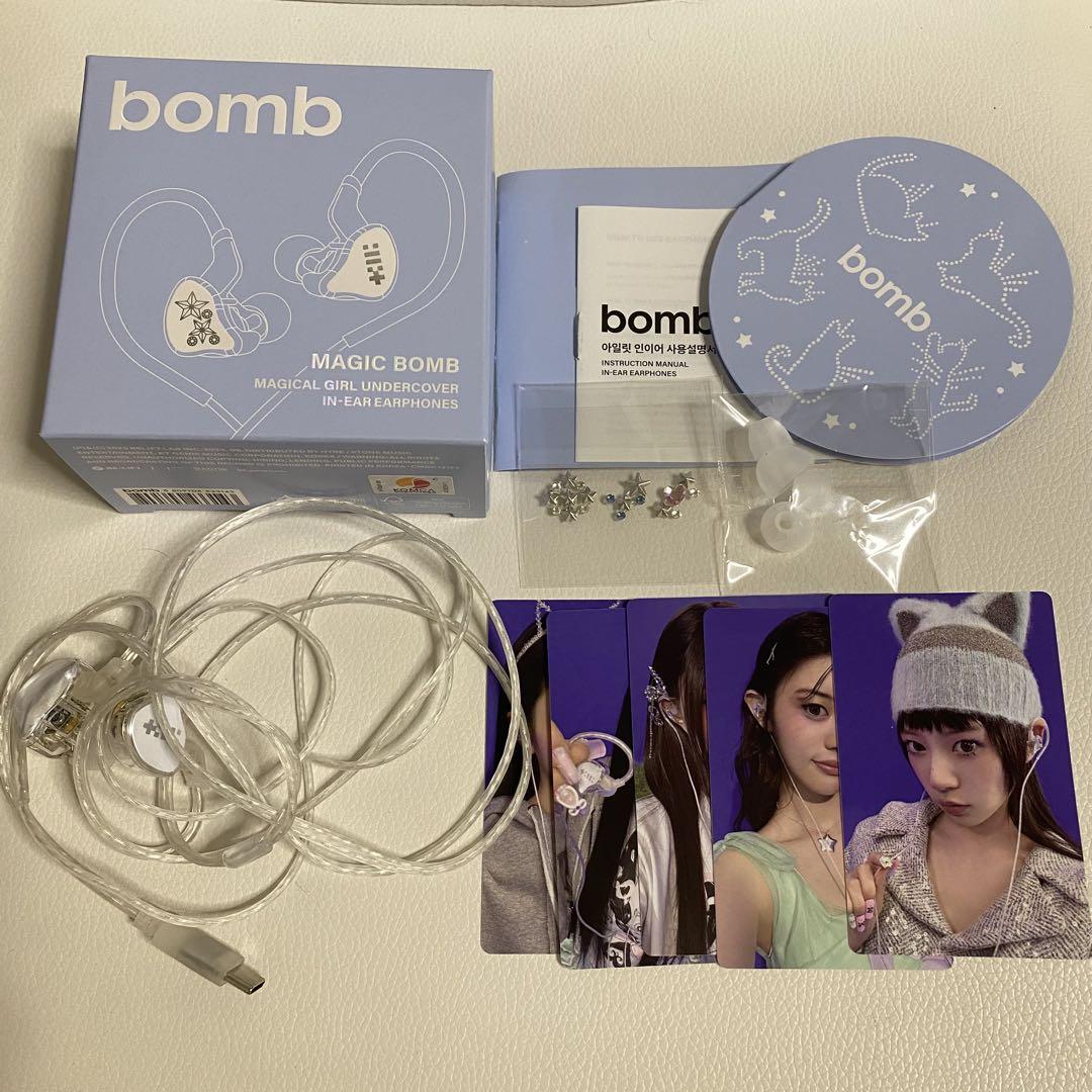 

[USED] illit bomb album earphones in-ear monitors trading cards