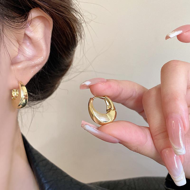 Stainless Steel Leaf Shaped Floral Stud Earrings for Women Girls Trendy Fashion Jewelry High Quality Dainty Elegant Gift Ideas