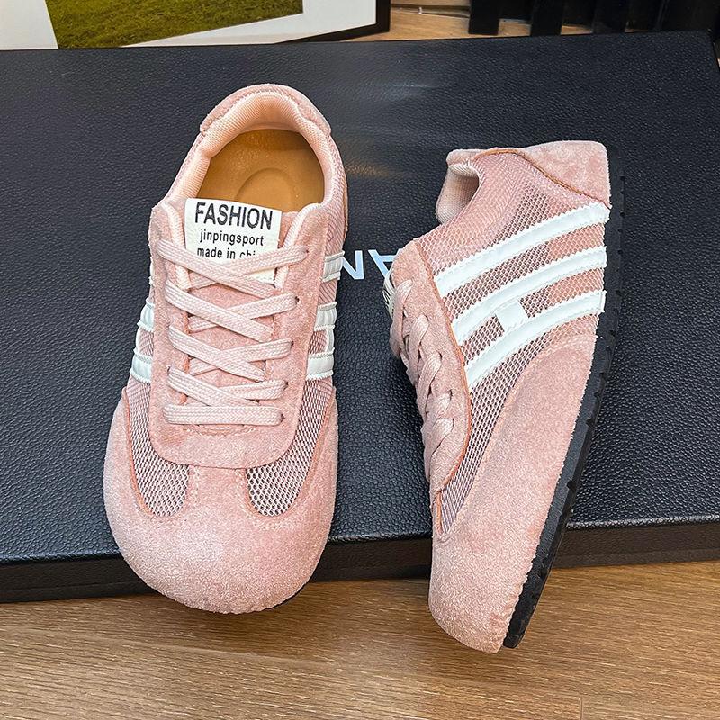 Popular retro mesh breathable German training shoes women's light and versatile flat-bottomed casual sports board shoes 2025 summer new