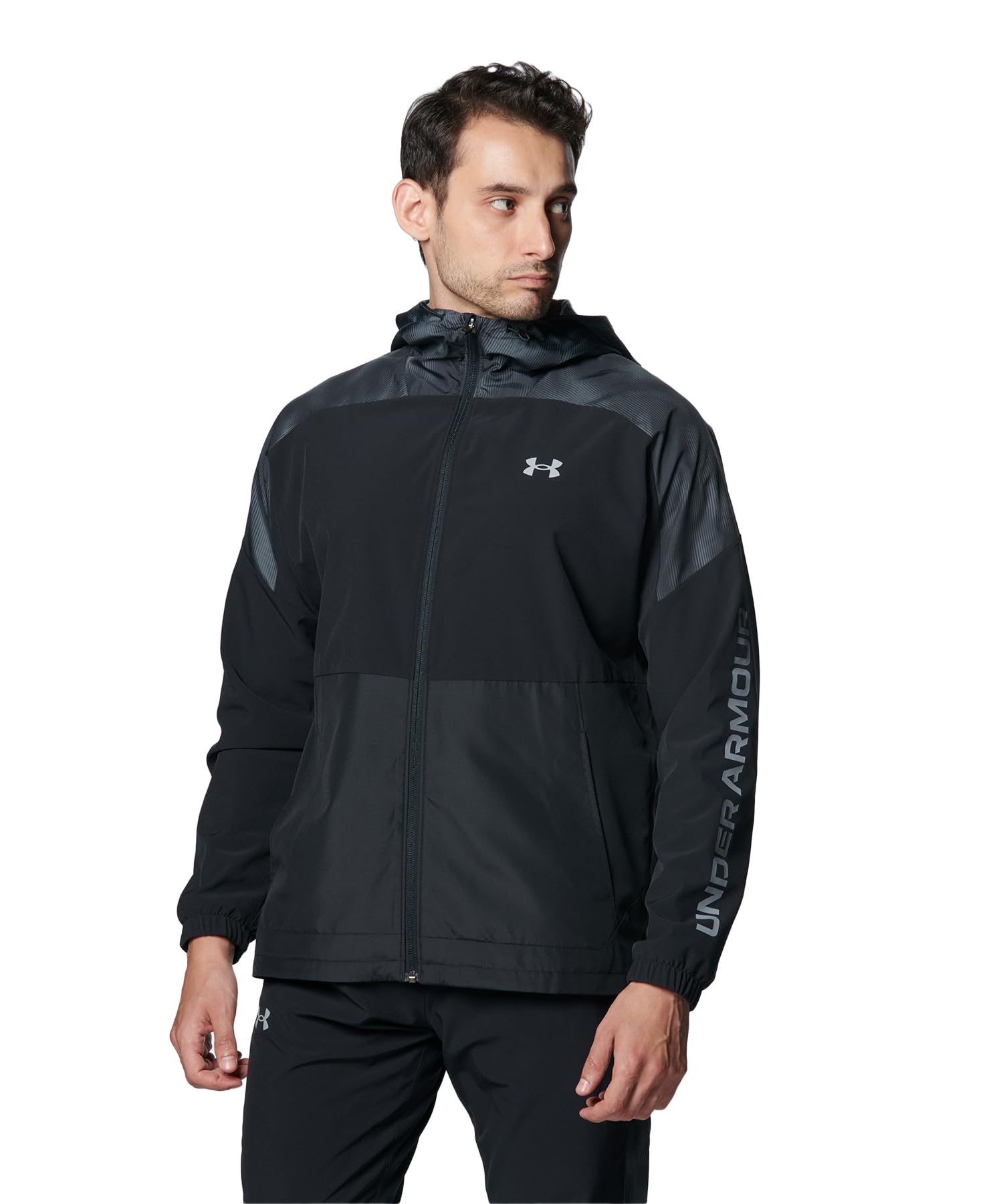 

КУРТКА ИЗ ТРИКОТАЖНОЙ ПОДКЛАДКИ UA Черный LG [Under Armor] чёрный