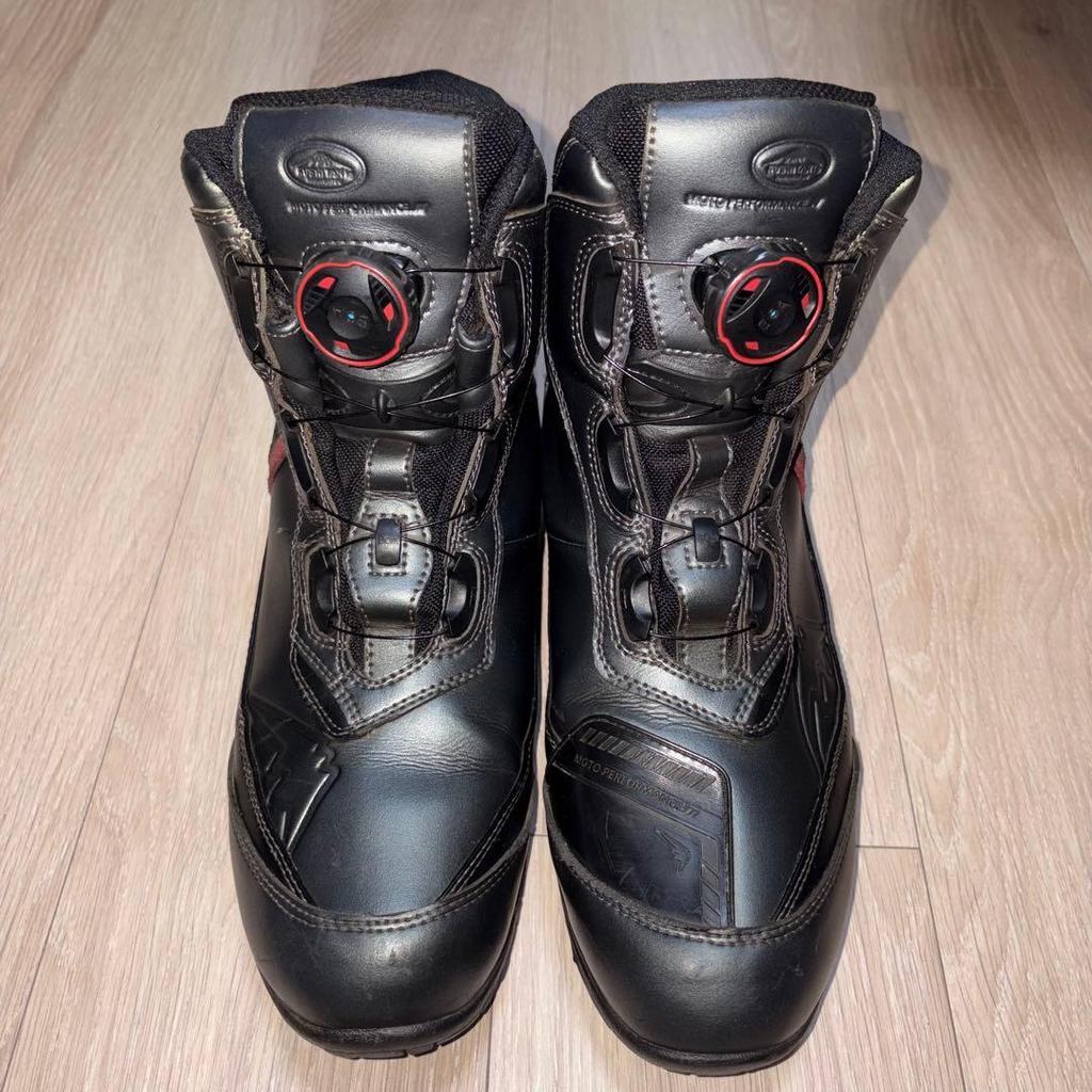 Used [Good product] KUSHITANI Adone shoes 27cm GunmetalRed