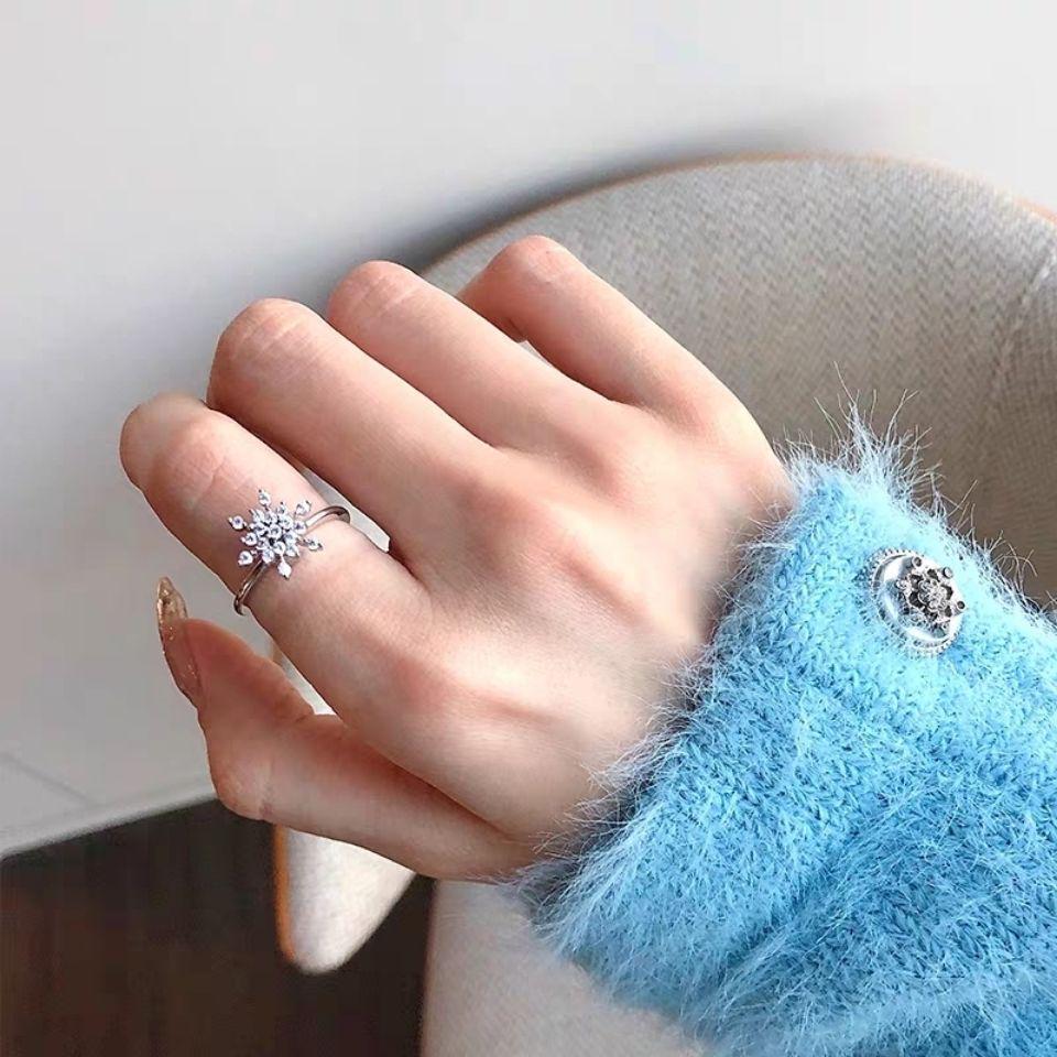 Bague Ouverte Flocon de Neige Rotatif en Strass pour Femmes - Style Coréen Cadeau de Noël