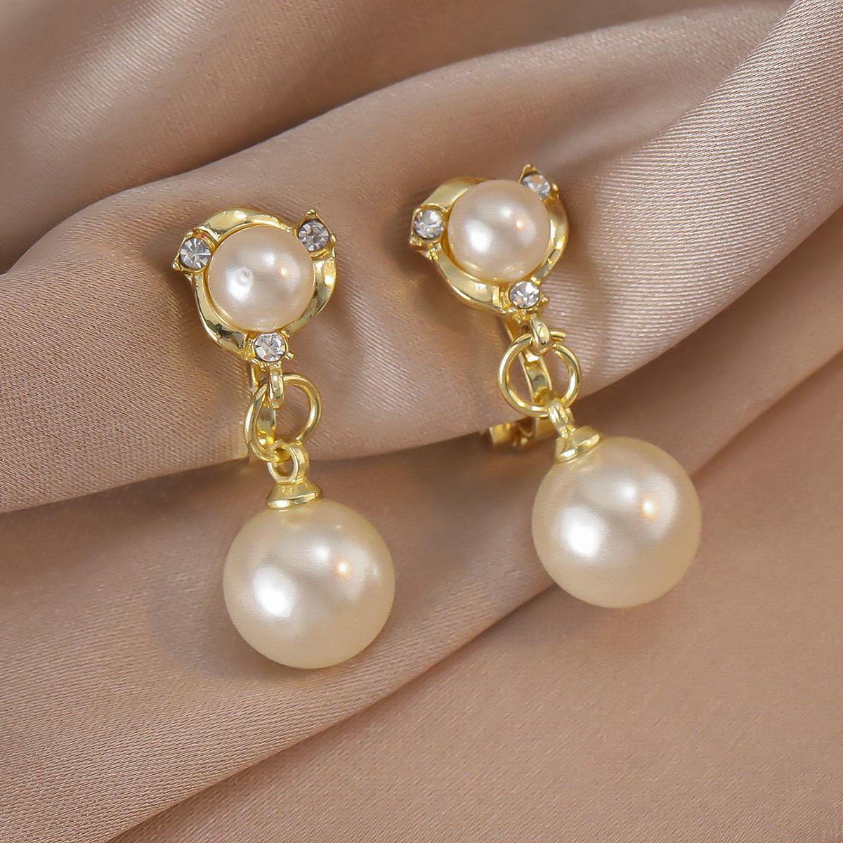 

Eco-friendly Retro Rhinestone Spiral Pearl Drop Earrings - Elegant French Niche Design