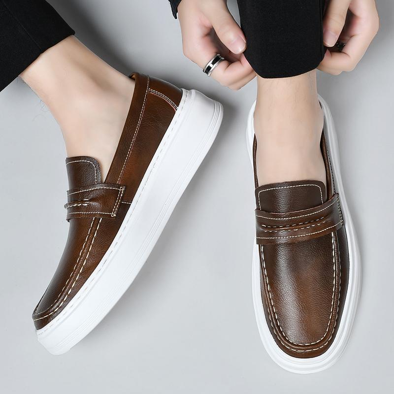 Fashion 2025 Vintage Top Layer Genuine Leather Thick Bottom Non-Slip Loafers Breathable Driving Design Casual Cowhide Shoes for Men
