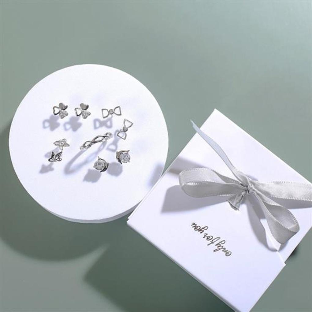 Bling For You Earrings 4-Piece + Ring Set Accessory Set