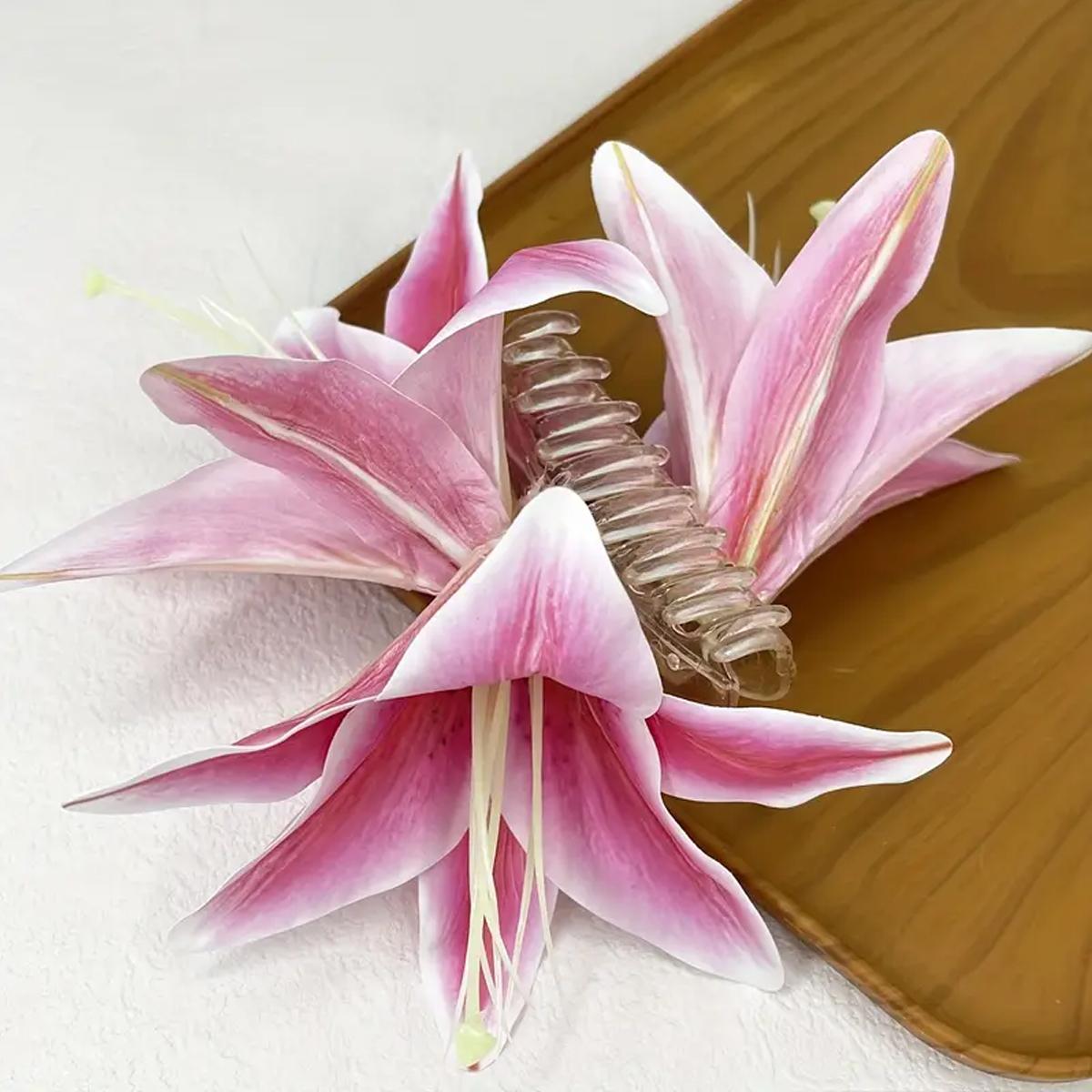 

1pc Hawaii Elegant Romantic Lily Flower Grab Clip Temperament Shark Clip on the Back of the Head Shark Clip for a beach vacation