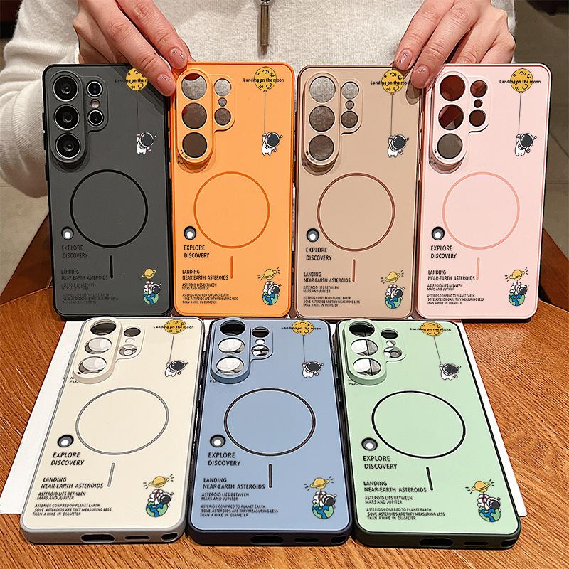 Magnetic For Magsafe Case For Samsung Galaxy S26 Ultra S25 Edge S24 Plus S23 FE S22 A54 A55 A56 5G Hanging Astronaut Pattern Matte Cover