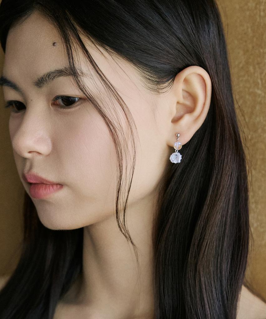 Merrymotive Clear And Silver Drop Earrings