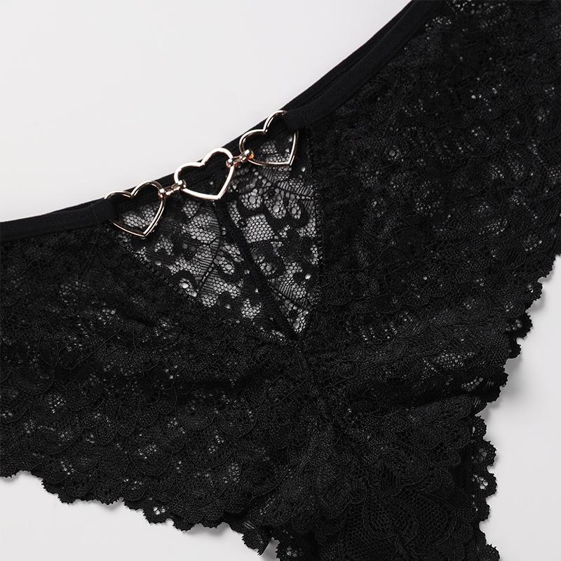 Černé krajkové kalhotky T-string se středním pasem a pohodlným výkrojem - Sexy dámské spodní prádlo plus size