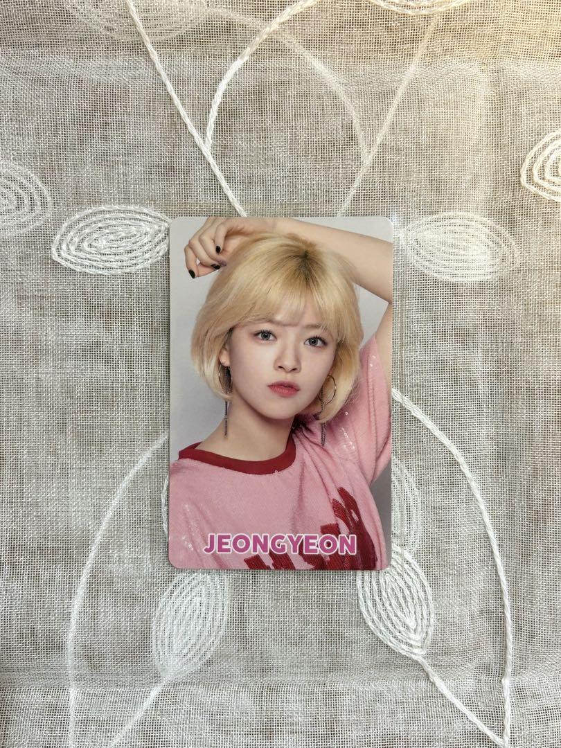 

[USED] TWICE Jeongyeon IC Card Touchdown Trading Card Only