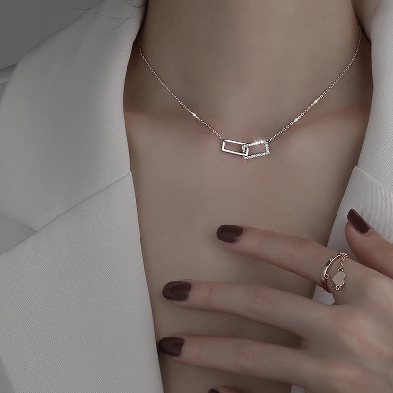 Korean Style Square Necklace - Light Luxury, Simple Design, Clavicle Chain for Women