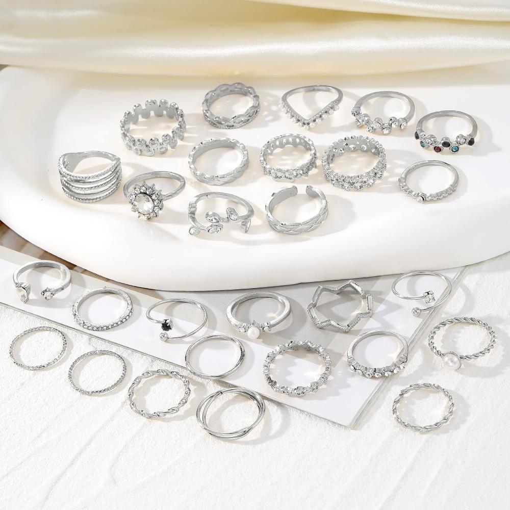 28 Pieces Silver Elegant Vintage Ring Set Open Pearl Bohemian Noble Woman Sexy Hollow Out Rings Birthday Dinner Leaf Ring Set Gift