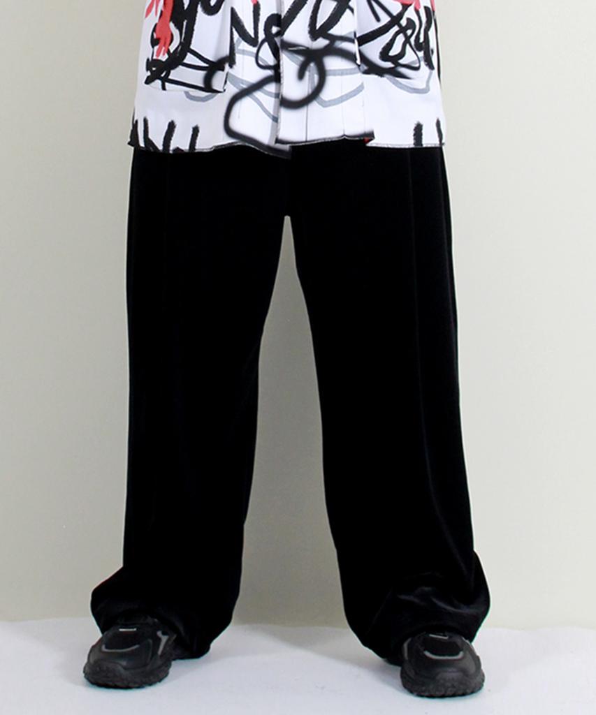 Deumakeu Velvet Laminated Single-Pleat Real Wide Pants Black