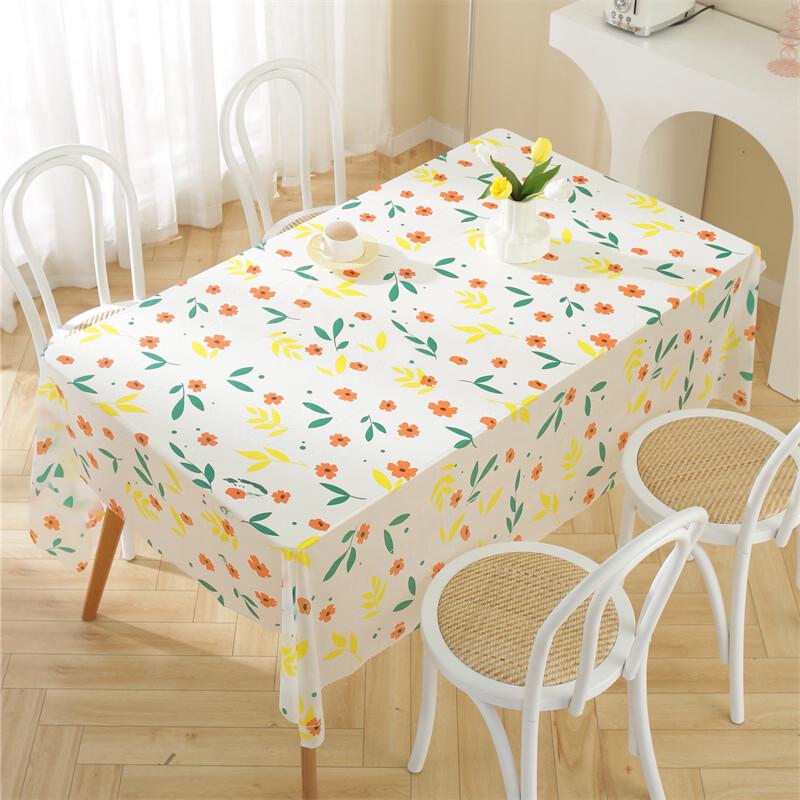 

Disposable Petal Print Party Tablecloth