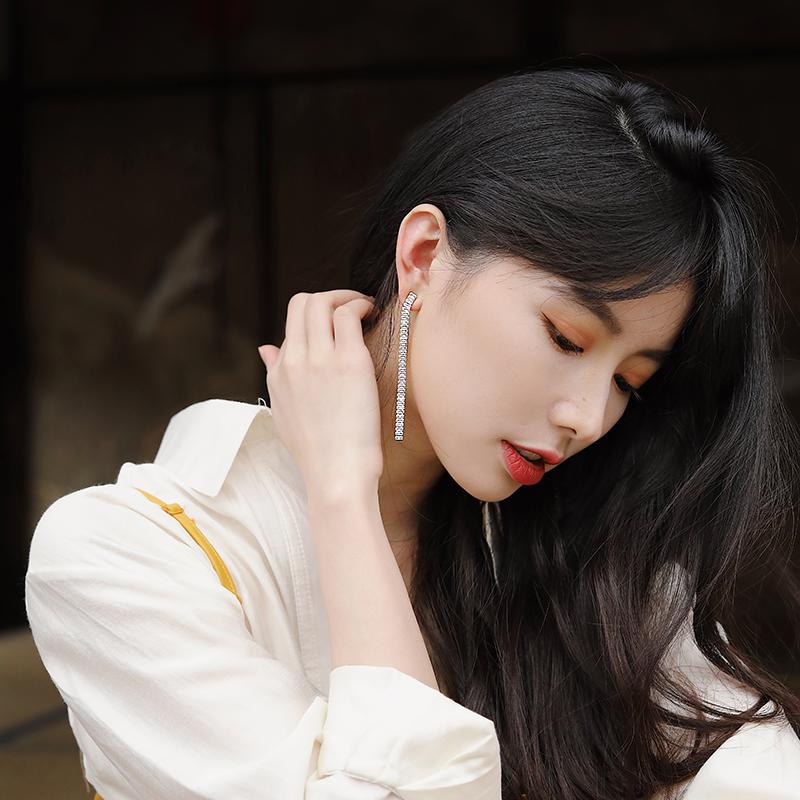 Design Fashion Jewelry 14K Gold Plating AAA Zircon Luxury Shiny Long Earrings Elegant Women Wedding Party Earrings