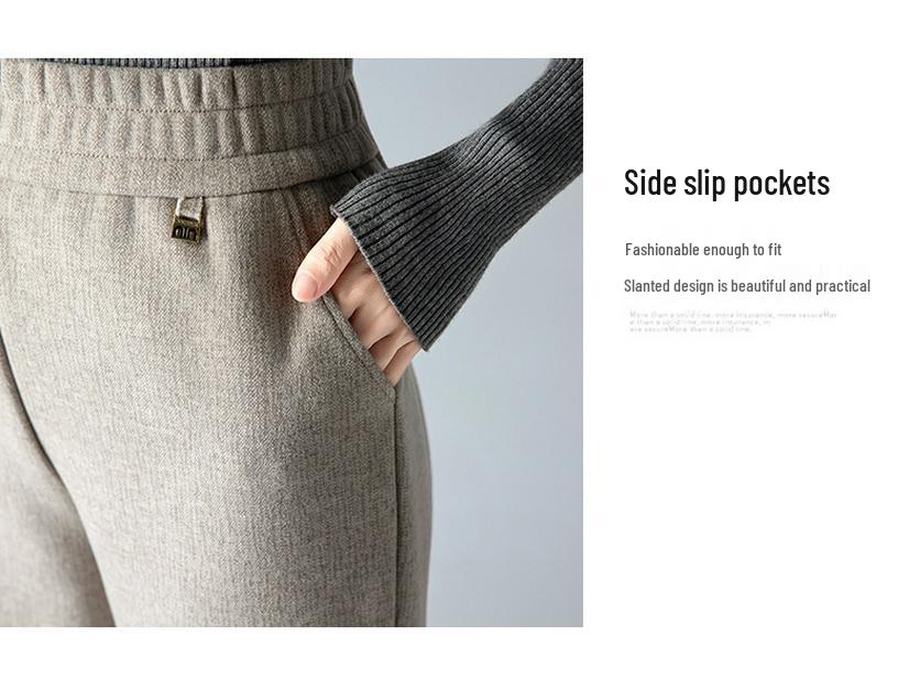 Autumn/Winter 2025 Women's Velvet Wide-Leg Pants: Loose, High-Waisted, Slimming, Professional Drape