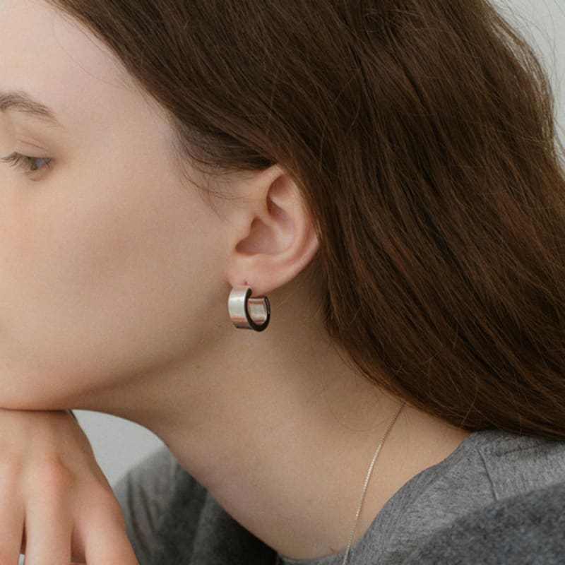 NORMALLEE [Silber 925] Eckige geschwungene Ohrringe