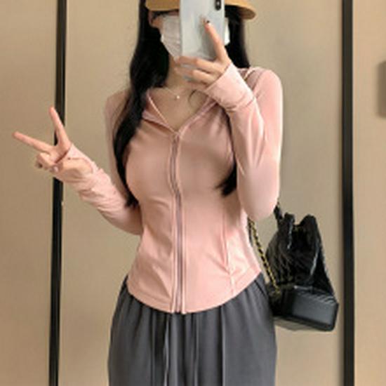 Women's Long Sleeve Yoga Top with Chest Pads & Twisted Back + Slim Fit Yoga Pants