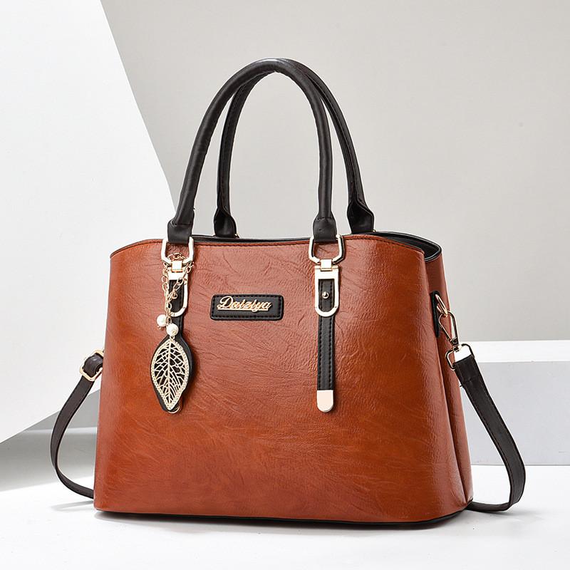 Stylish Retro High Capacity Mom Bag Elegant Tote Bag For Daily Commuting In Various Colors