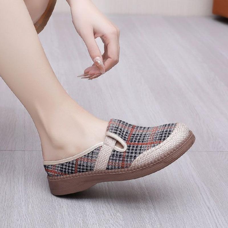 Fashion Soft Woman Slippers Thick Comfortable Round Toe Slides Summer Shoes for Women Sale Designer Luxury Footwear 2025 Trend Sandals