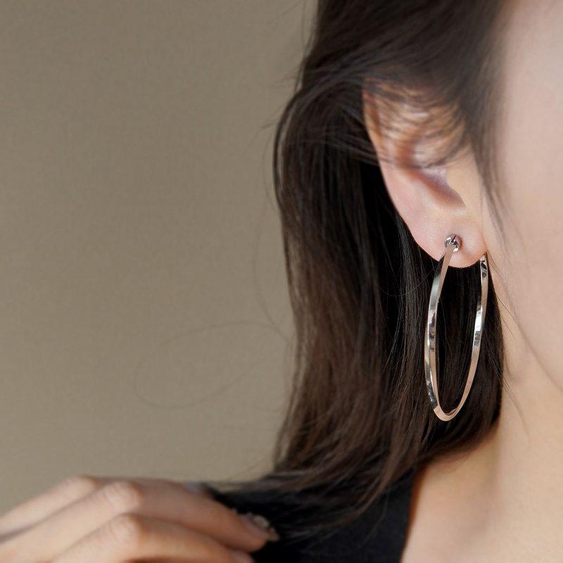 and round Face Earrings Female Earring Circle Non-Piercing Ear Clip Minimalist Simple Bracelet Earrings Exaggerated European and American Earrings 5cm Silver-Mosquito Coil Ear Clip