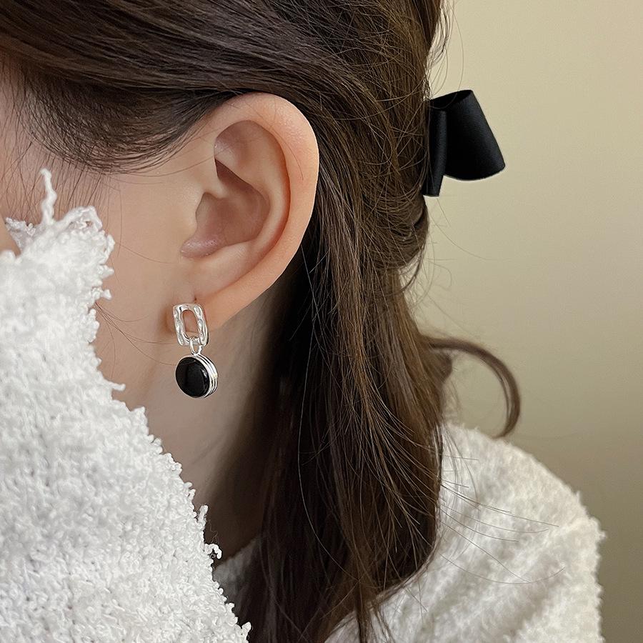 Dongdaemun S925 Sterling Silver Black Agate Lava Retro Stud Earrings 925 Silver