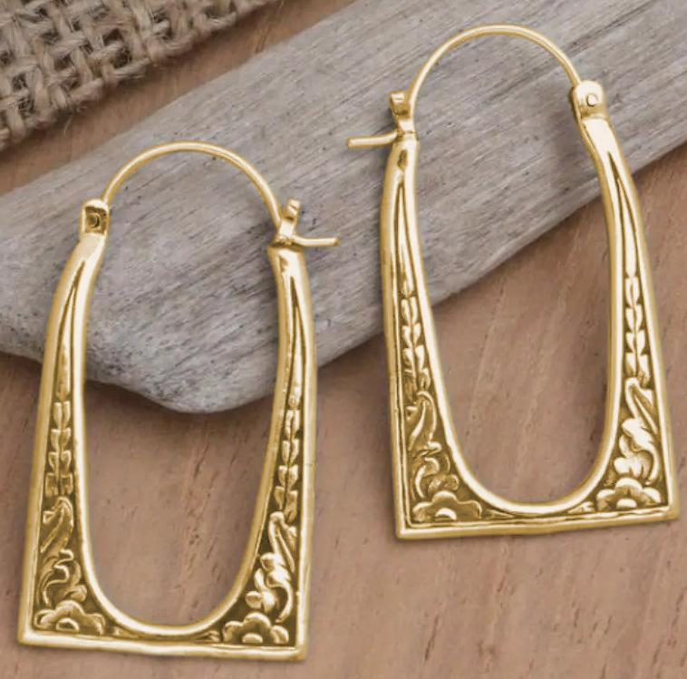 Versatile Niche Oval Carved Earrings 1 pair золотой