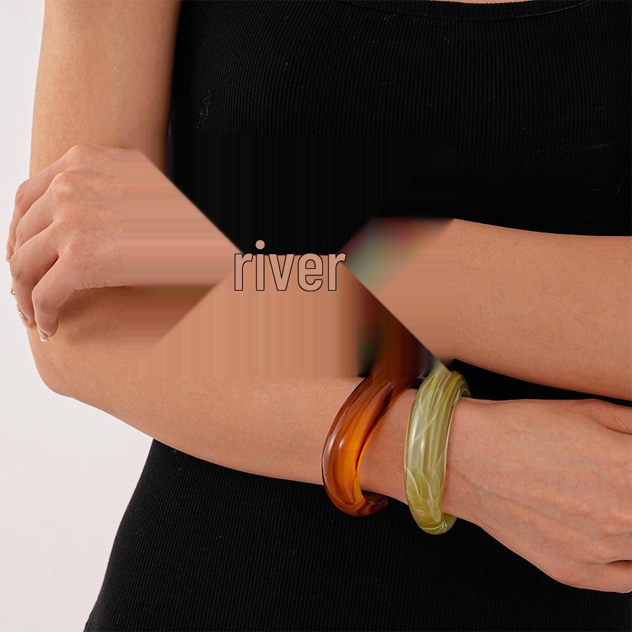Retro Gradient Acrylic Geometric Open Bangle - Minimalist Candy Color High-End Women's Jewelry
